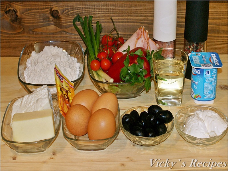 Chec aperitiv cu branza, sunca si masline