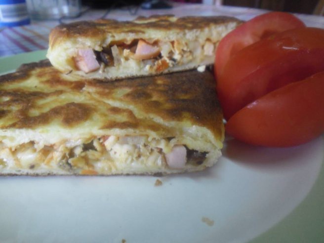 Placinta cu carne, la tigaie