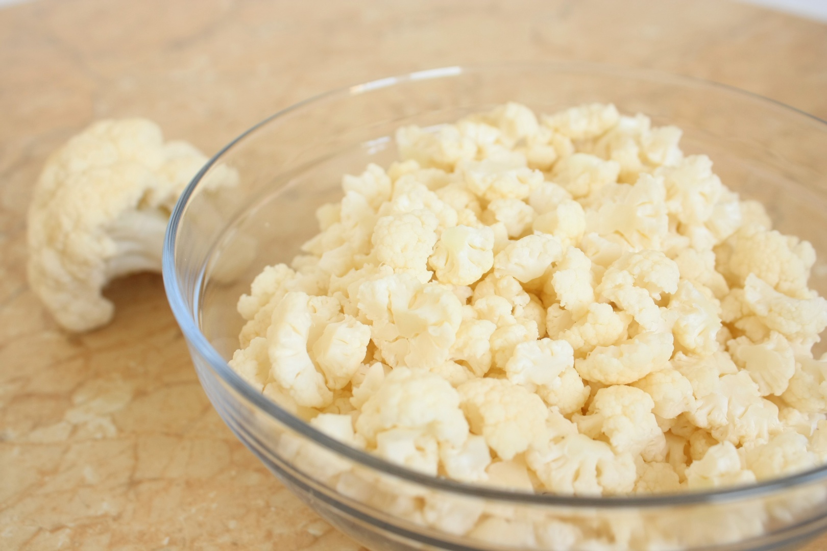 Pizza cu Blat de Conopida