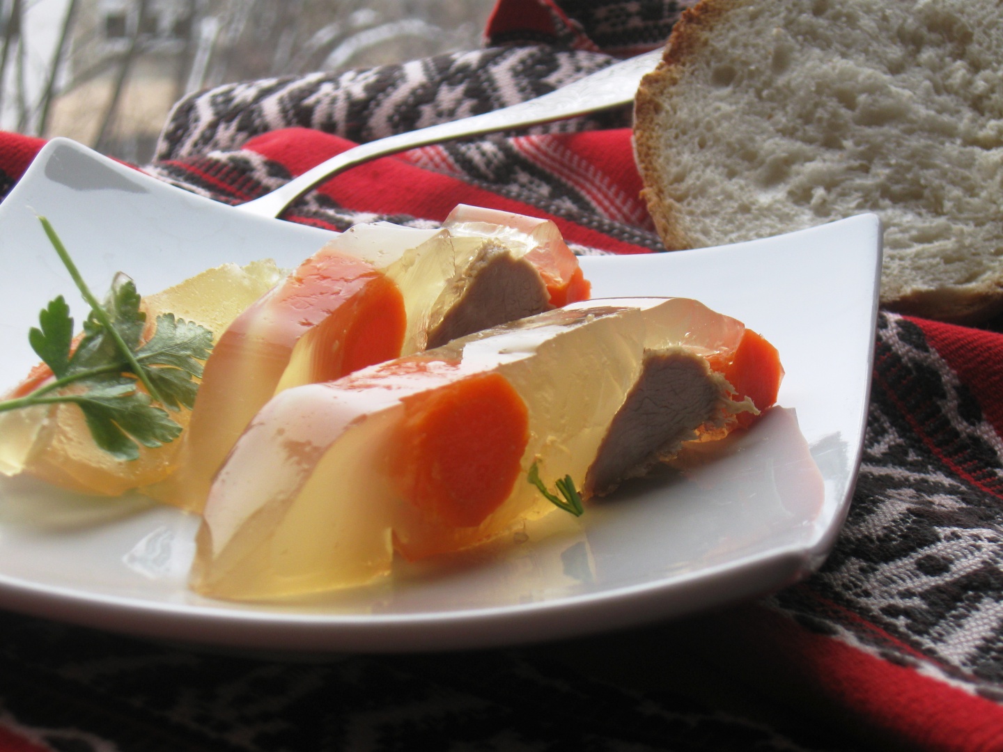 Racitura (piftie) de porc