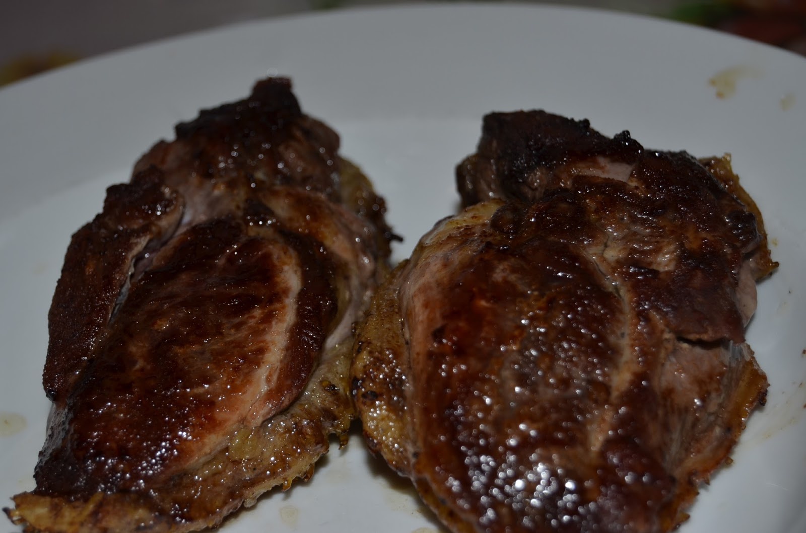 Piept de rata cu sos de portocale si salata de varza rosie!