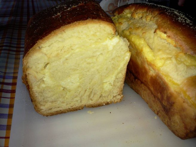 Cozonac cu branza de vaci