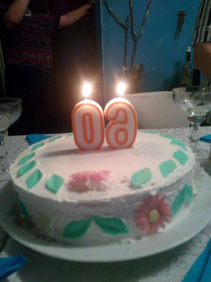 Tort aniversar cu ciocolata si vanilie