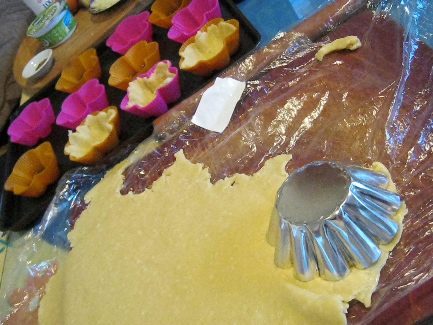 Cosulete cu legume si ceapa rosie