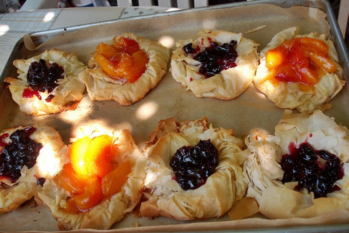 Cuiburi cu cirese amare si caise parfumate