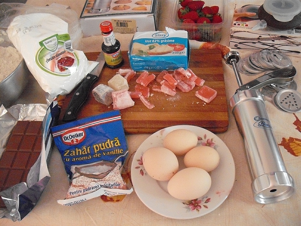 Fursecuri cu ciocolata si capsuni