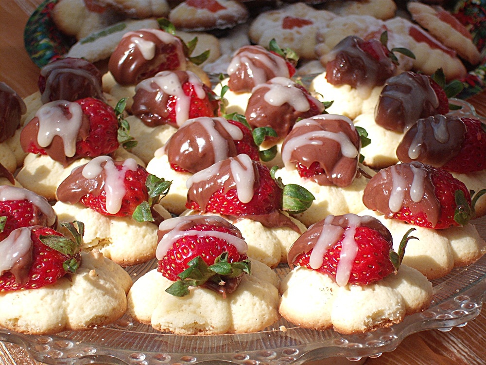 Fursecuri cu ciocolata si capsuni