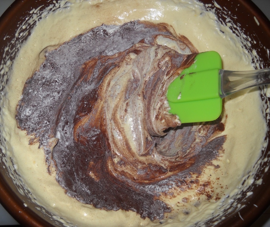 Prăjitură cu cremă de zahăr ars