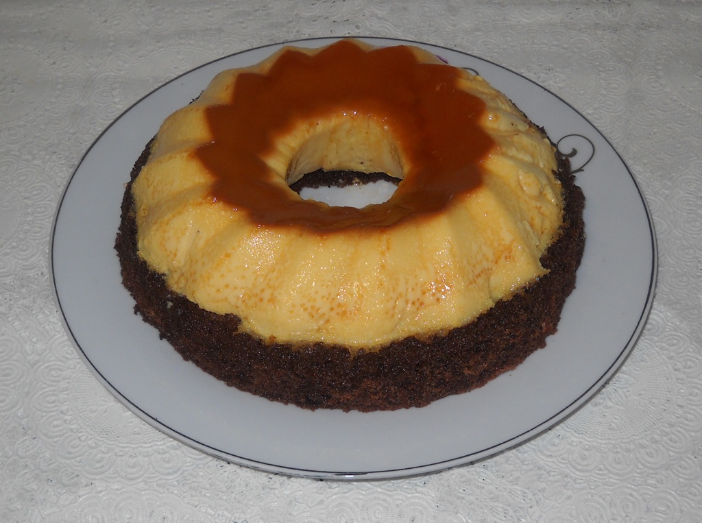 Prăjitură cu cremă de zahăr ars