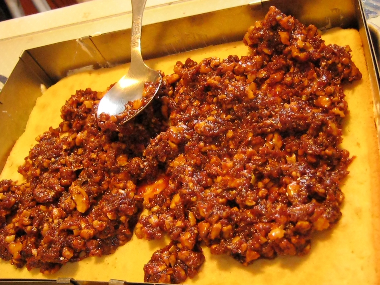 Prajitura cu merisoare si nuci