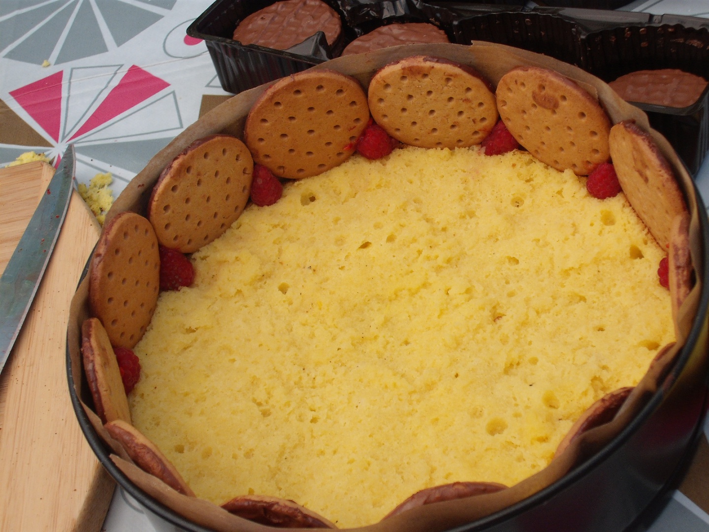 Prajitura ,,Racoare intre biscuiti"