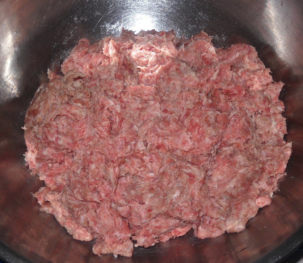 Sarmale in foi de varza murata cu afumatura – reteta traditionala si delicioasa