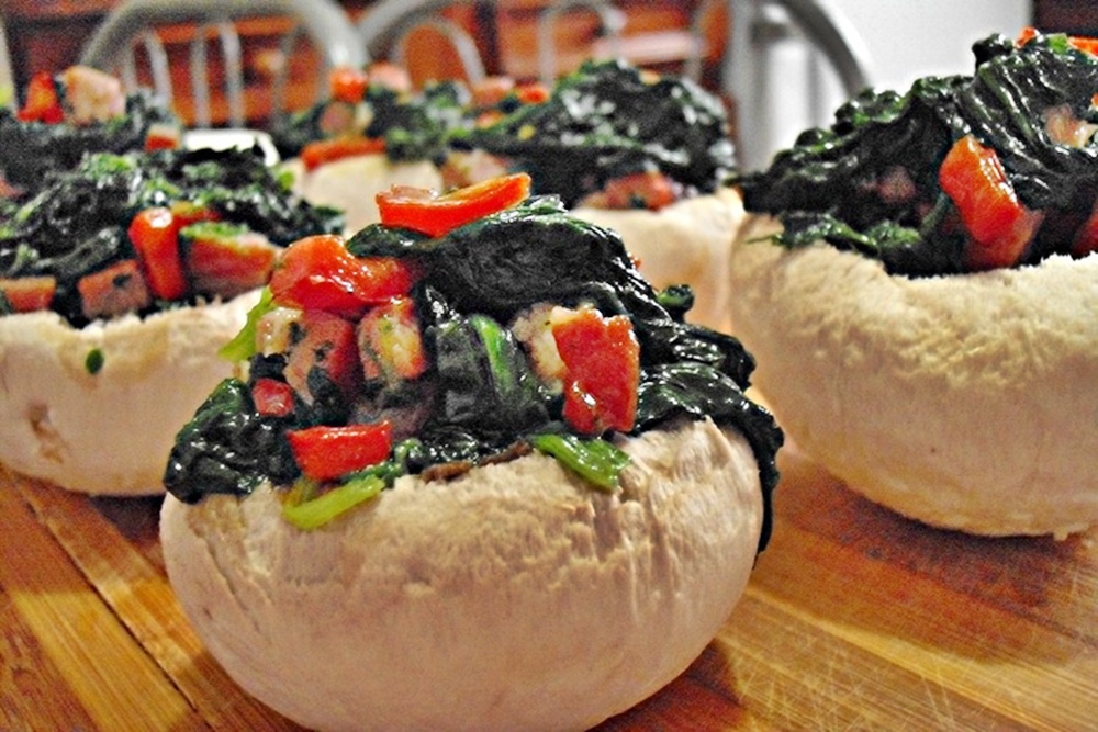 Ciuperci umplute cu spanac