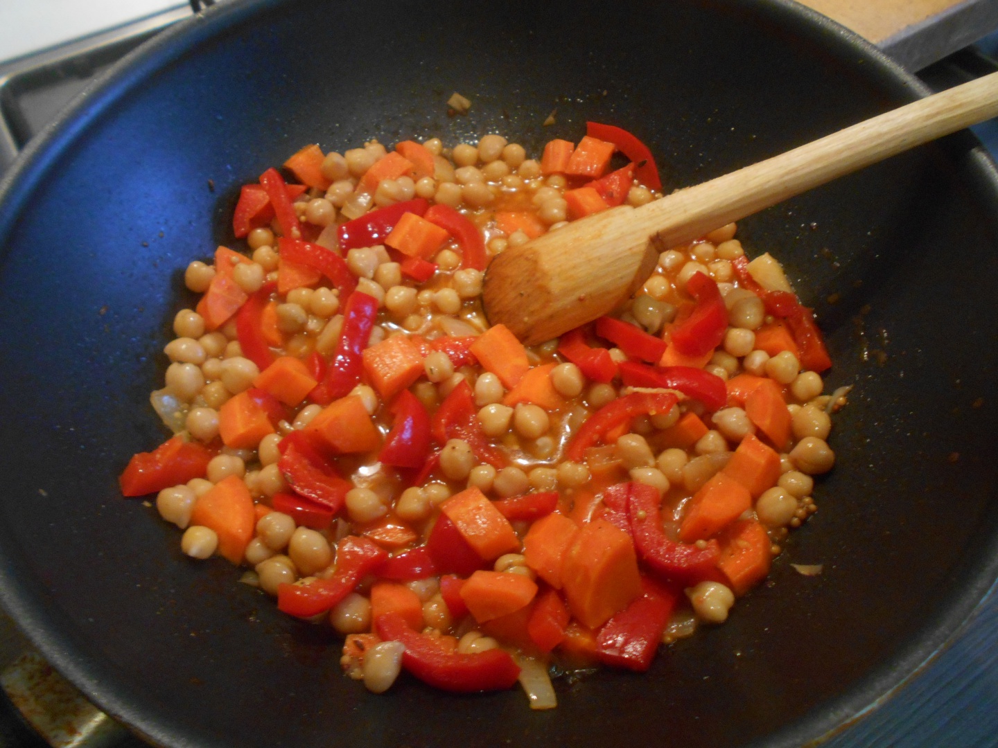 Salata de legume cu naut