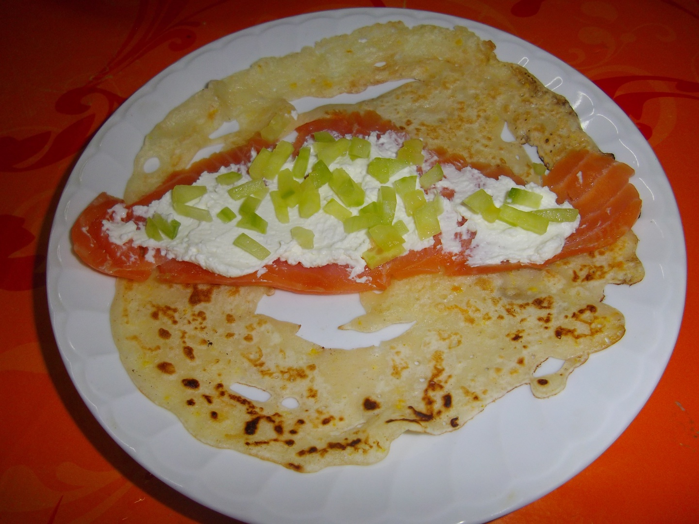 CLATITE DANTELATE CU SOMON SI BRANZA DE CAPRA