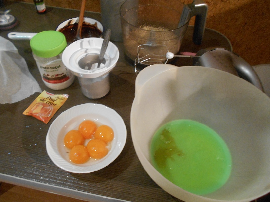 Tort cu ciocolata ,, Tort Trufa,,