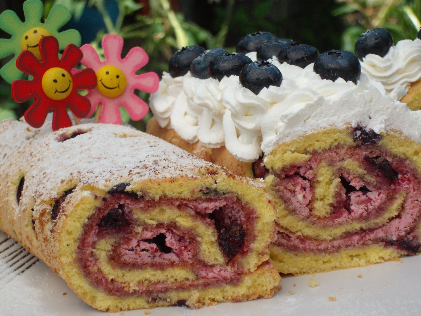 Rulada cu dulceata de afine