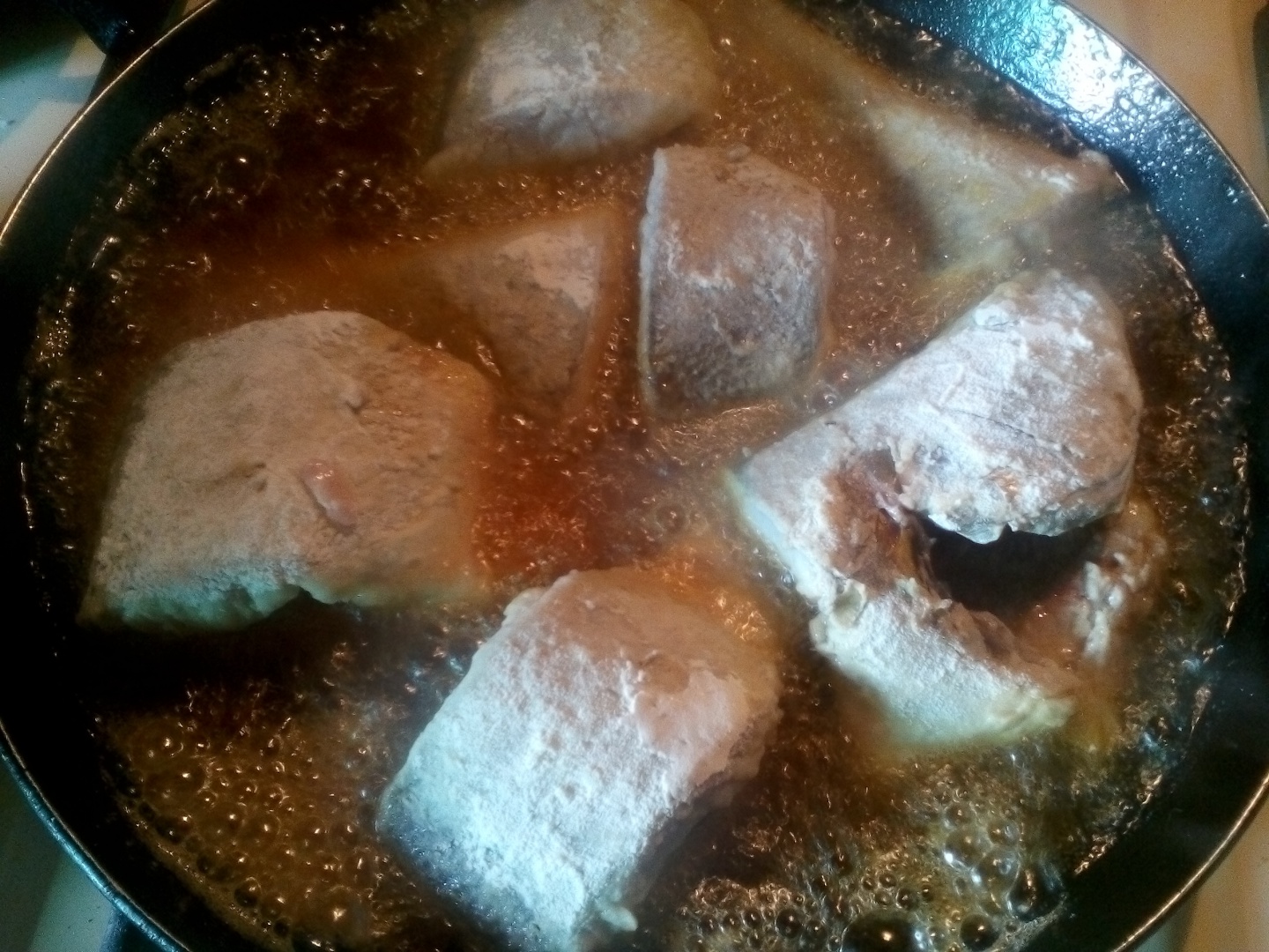 Peste tilapia prajit cu lamaie si cumin