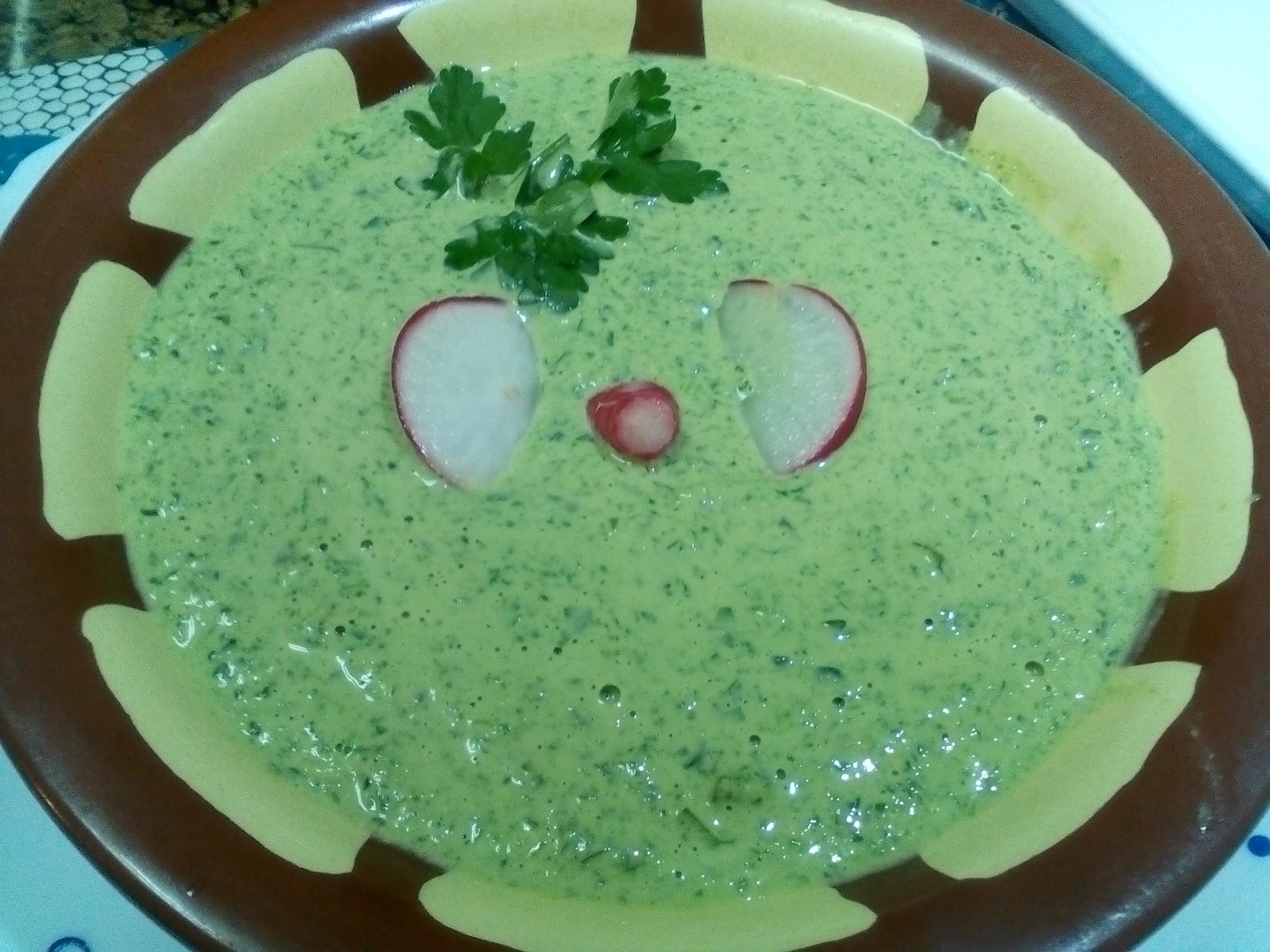 Baqdunsye-Pasta de patrunjel cu sos de susan(tahini)