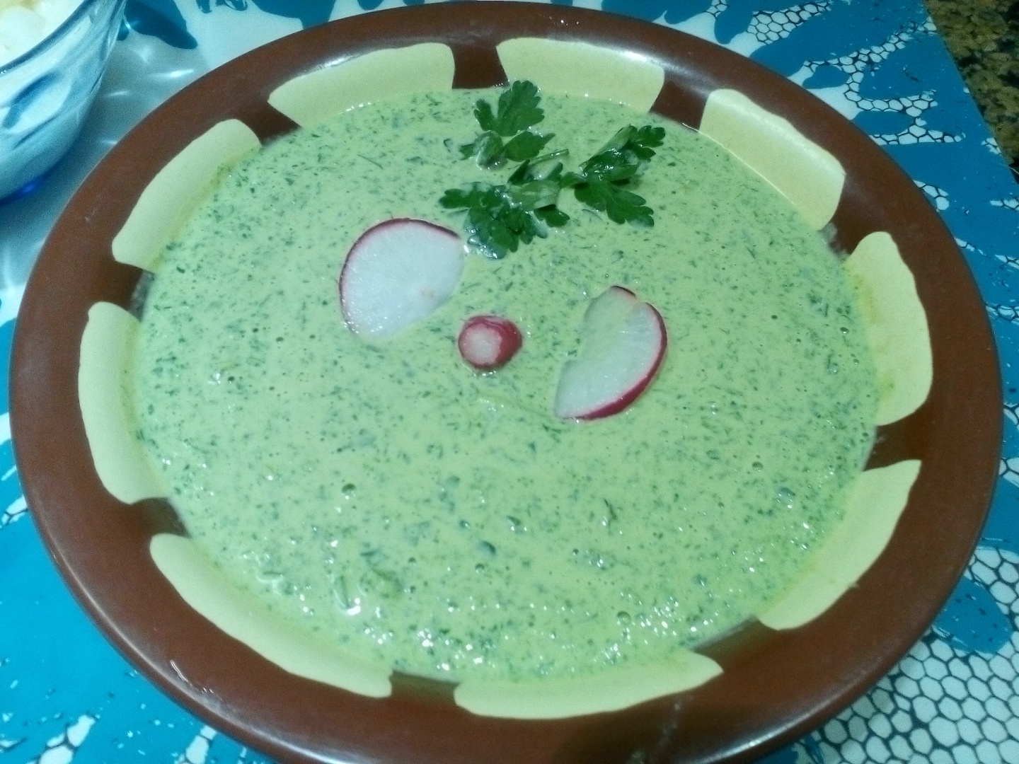 Baqdunsye-Pasta de patrunjel cu sos de susan(tahini)