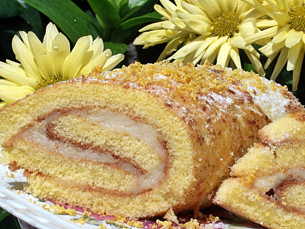 Rulada din faina de orez cu crema de gris