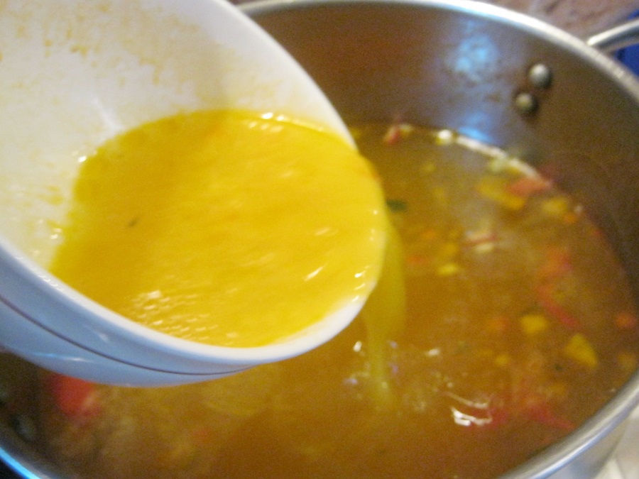 Ciorba de zucchini cu corcoduse