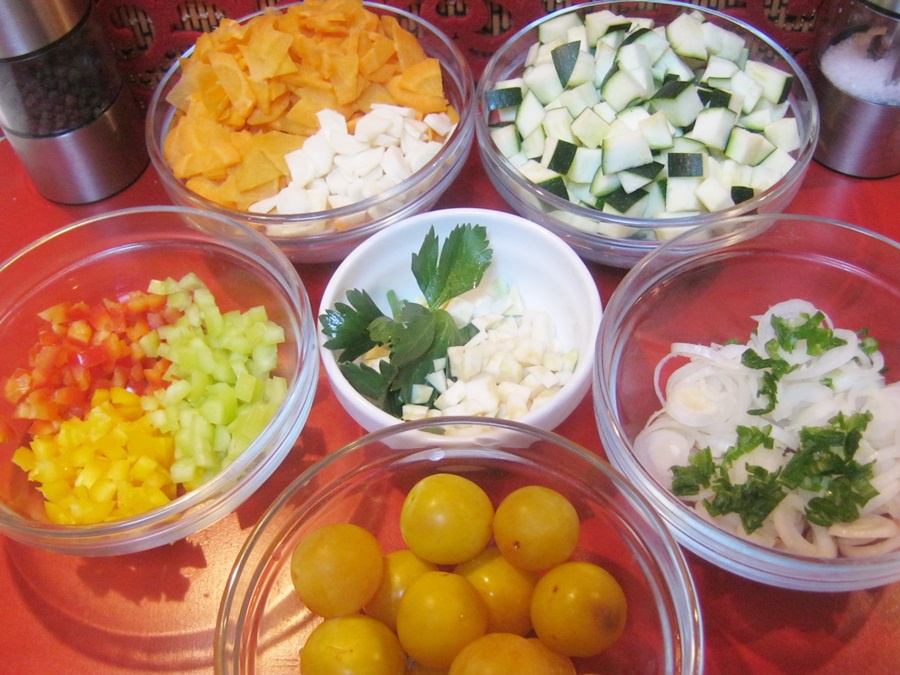 Ciorba de zucchini cu corcoduse