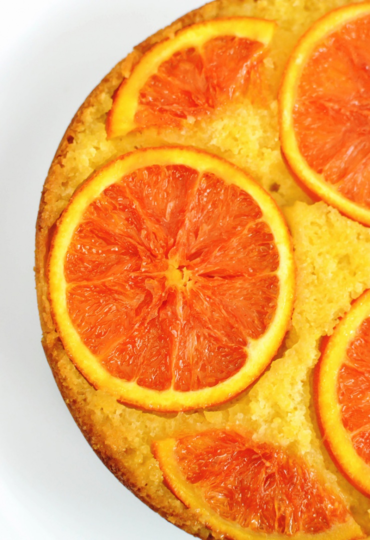 Prajitura Rasturnata cu Portocale Rosii