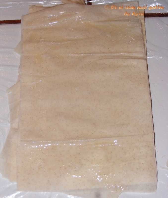 Mille-feuille cu mere caramelizate