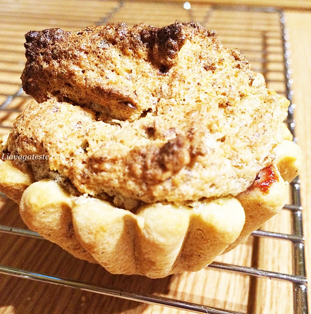 Cosulete cu nuca si magiun