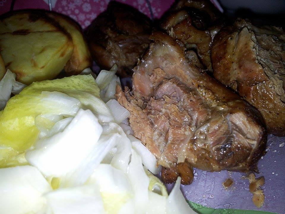 Rasol de Porc cu vin rosu la cuptor