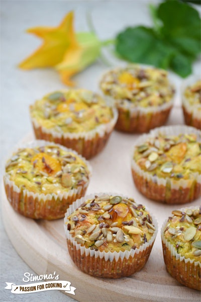 Briose cu dovlecei si cherry galbene