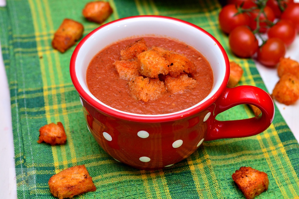 Supa crema de rosii cu crutoane, la slow cooker Crock-Pot