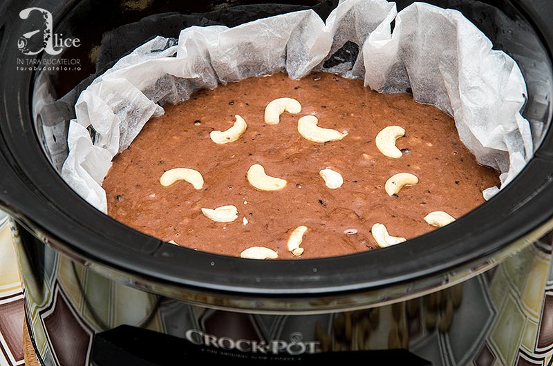 Negresa de post cu banane la slow cooker Crock-Pot