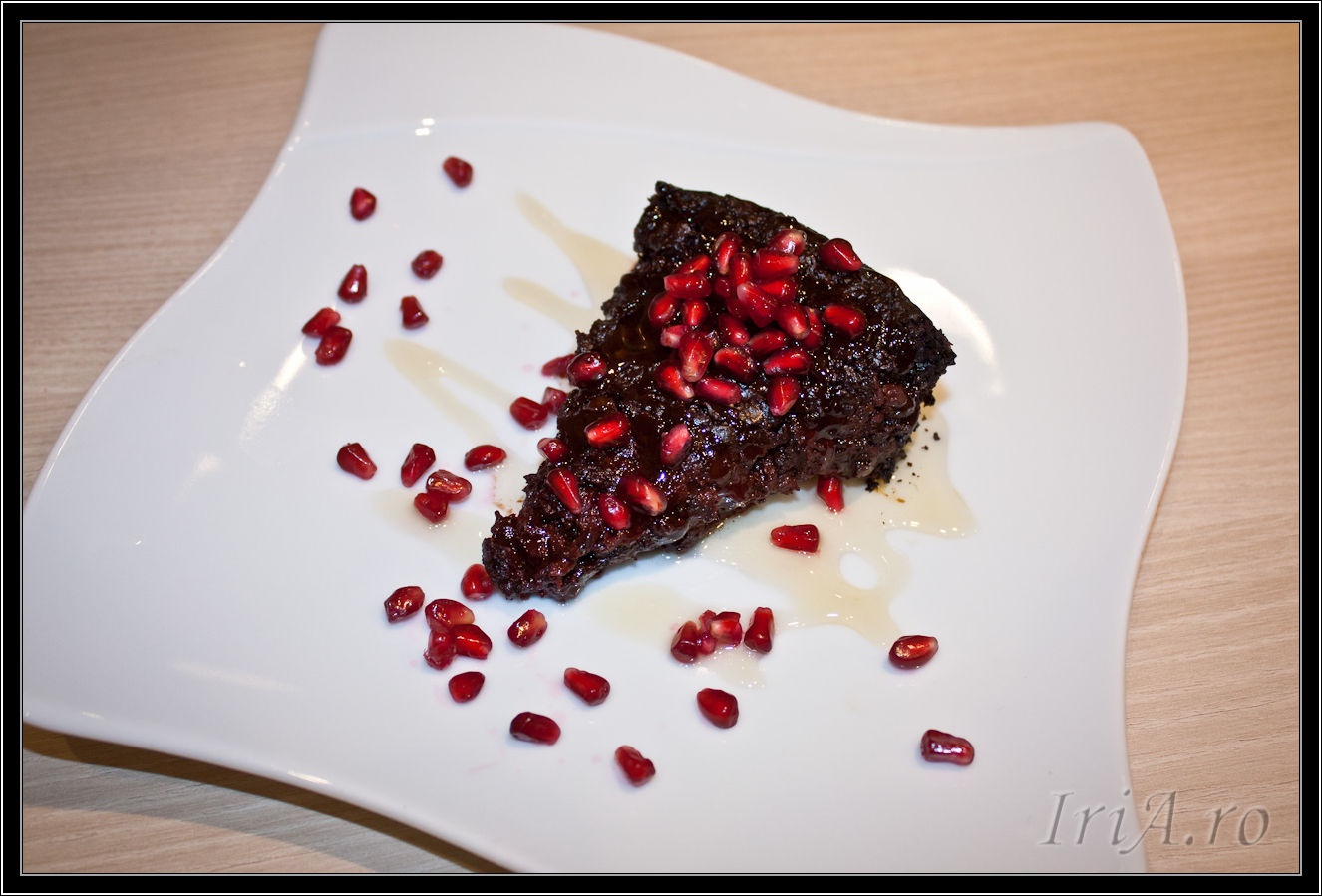 Prajitura de post cu ciocolata si sfecla rosie la slow cooker Crock-Pot