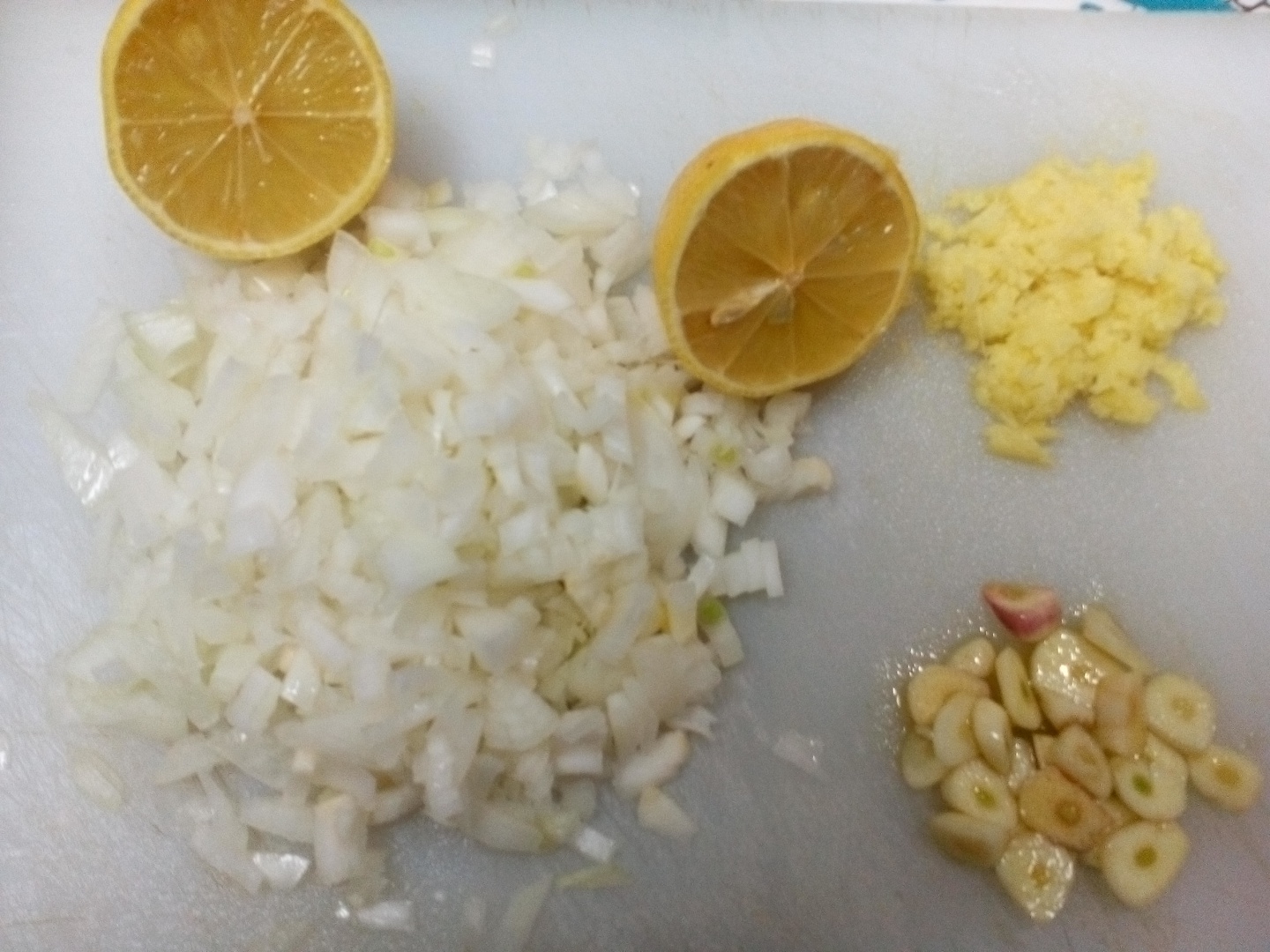 Fettuccine cu piept de pui si crema la cuptor