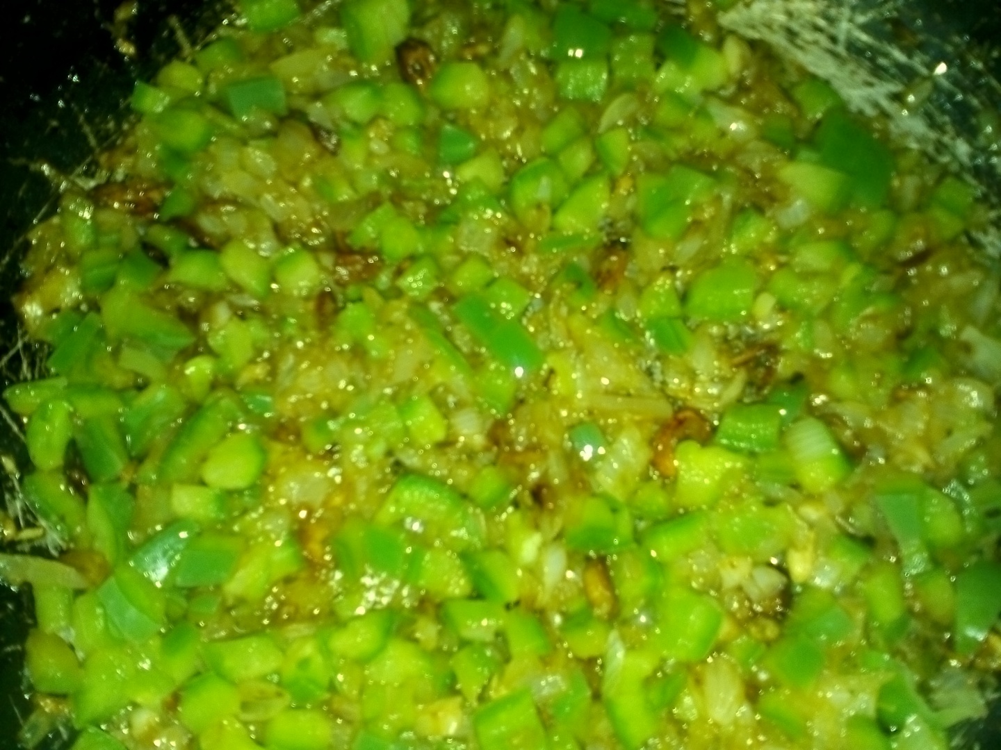 Fettuccine cu piept de pui si crema la cuptor