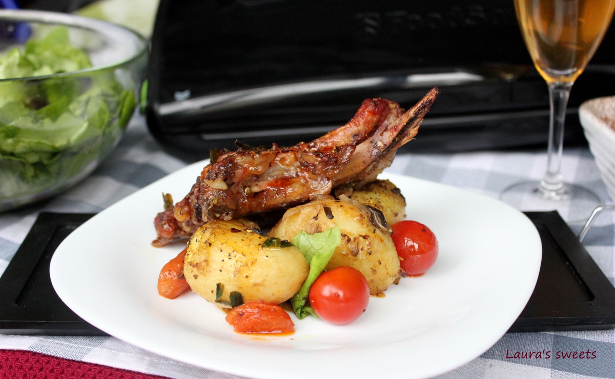 Cotlete de berbecut marinate cu aparatul FoodSaver