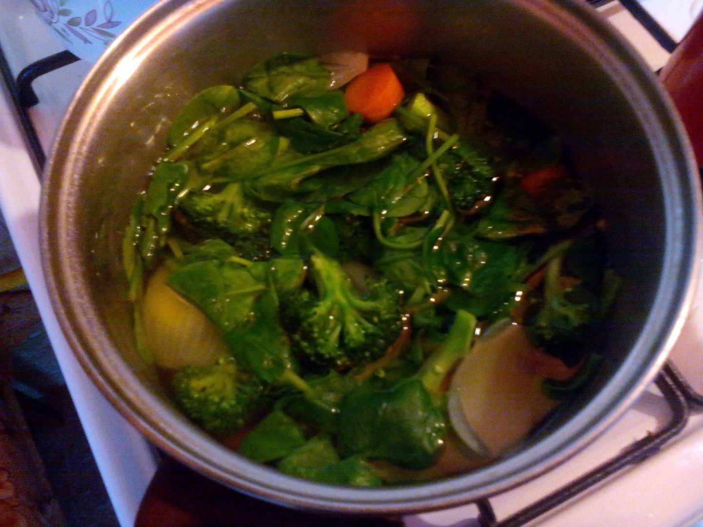 Supa crema de broccoli cu spanac