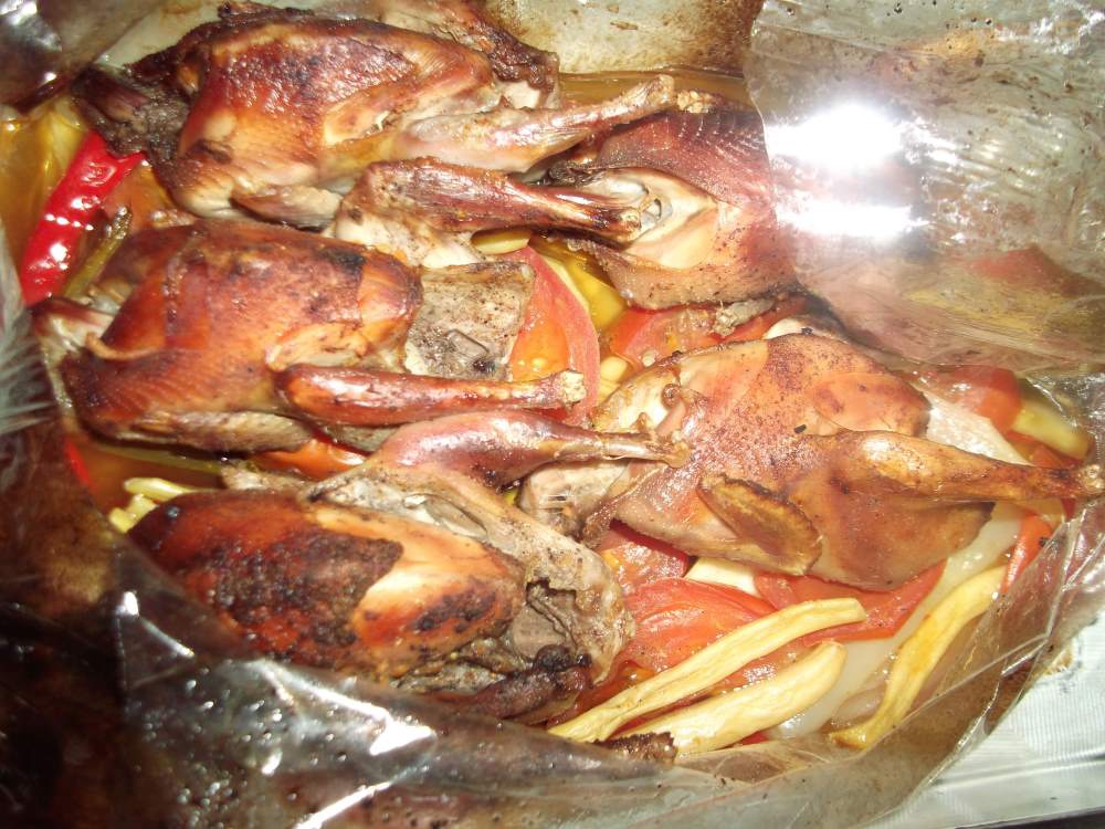 Prepelite la cuptor cu legume