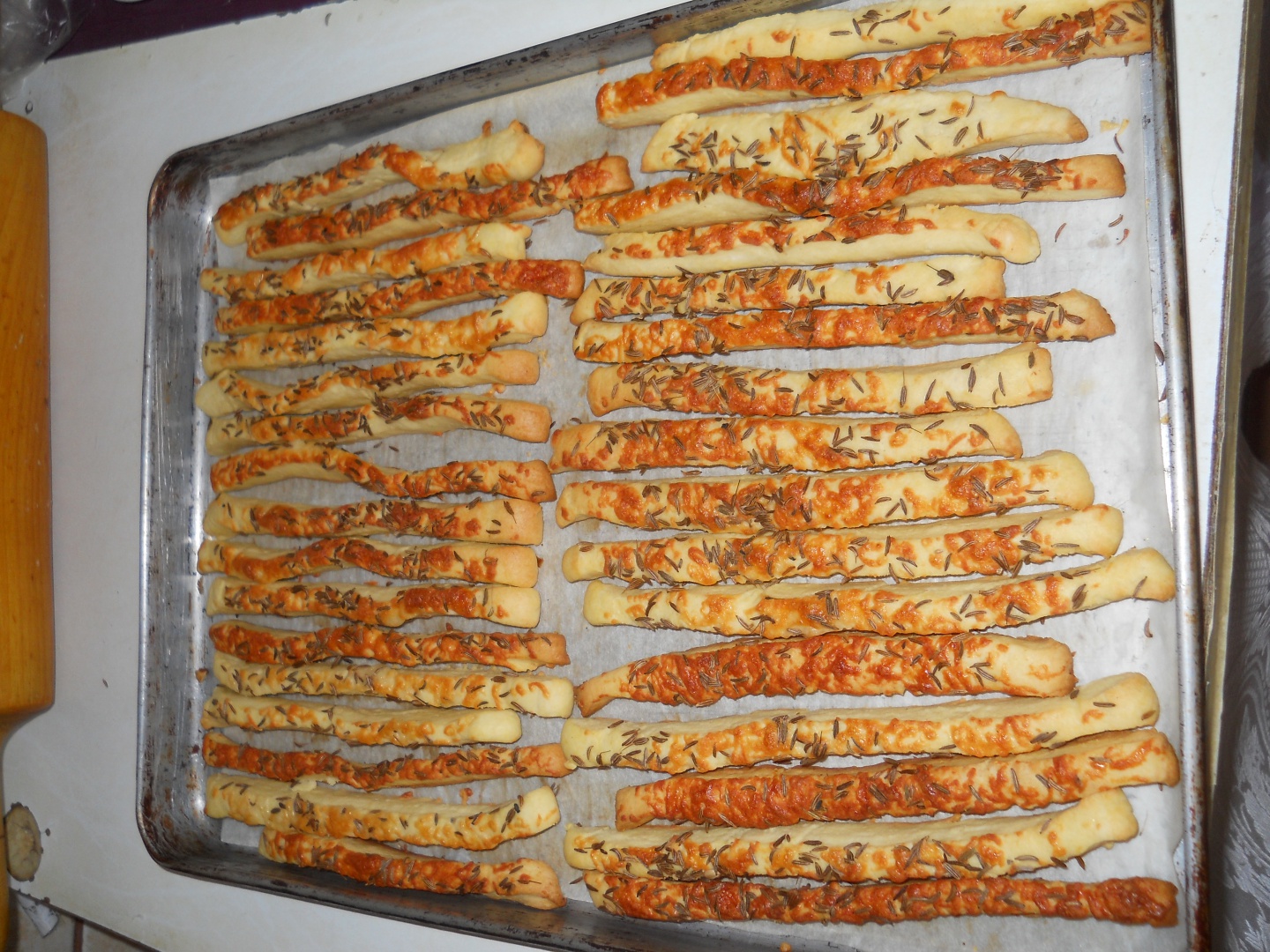 Saleuri cu cascaval si chimen