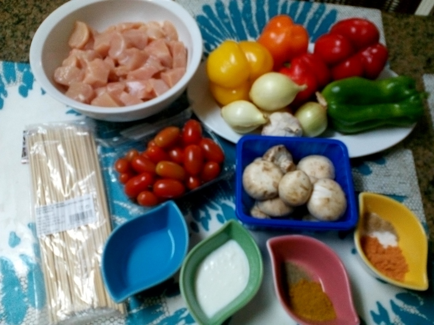 SHISH TAOUK- Piept de pui la gratar cu legume mixte