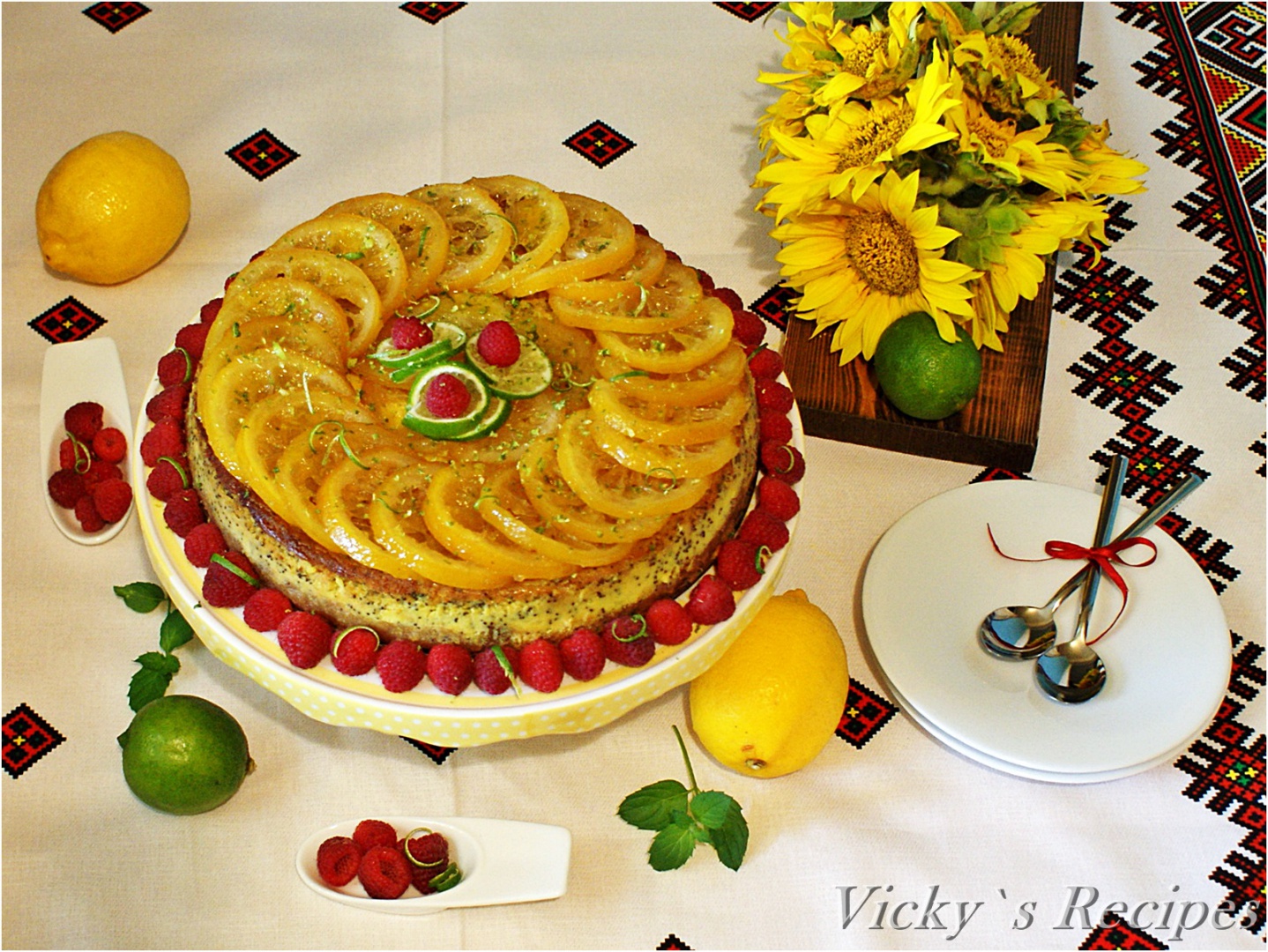 Cheesecake cu mac si confit de lamaie