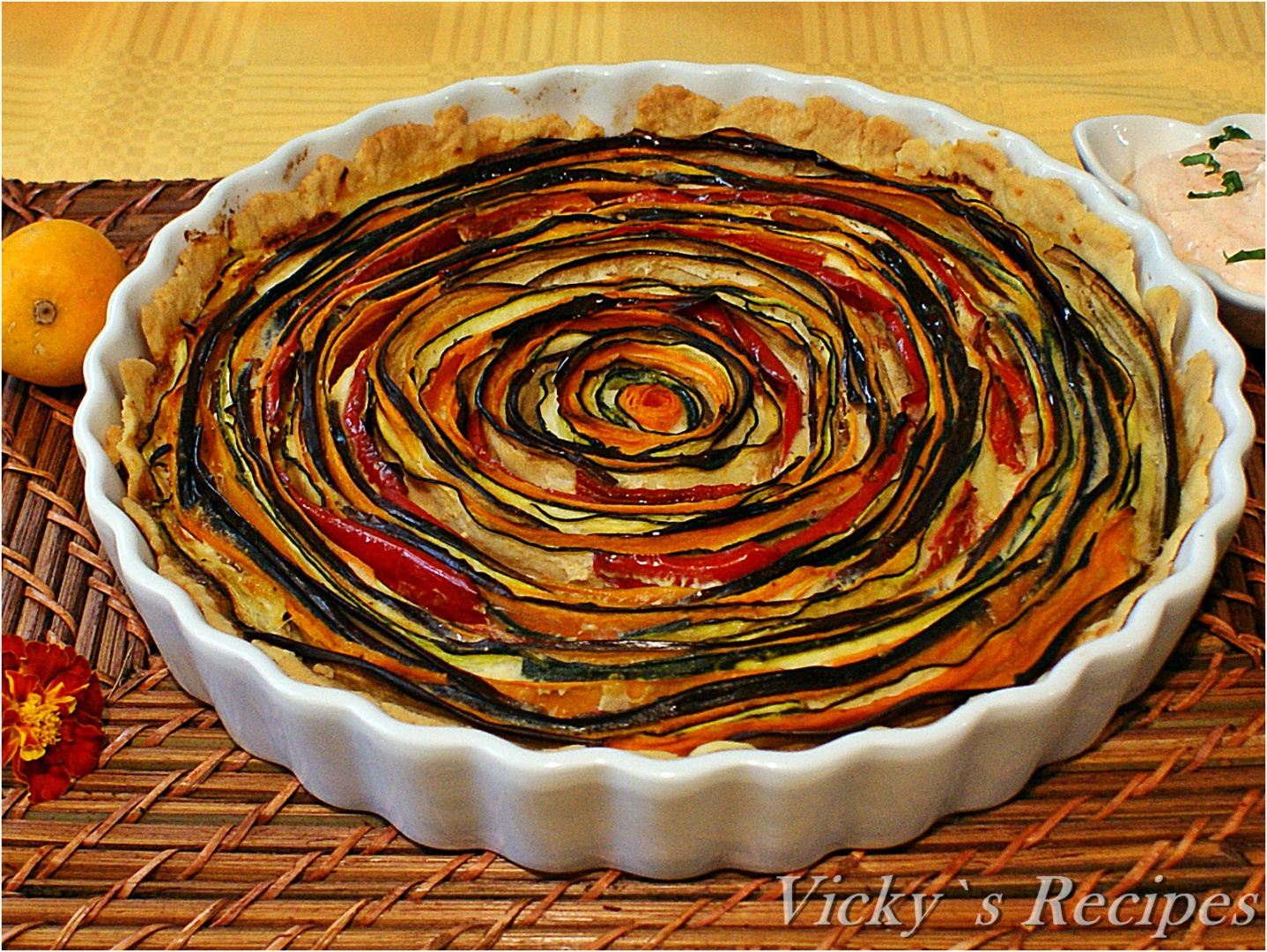 Tarta spiralata cu legume si mozzarella