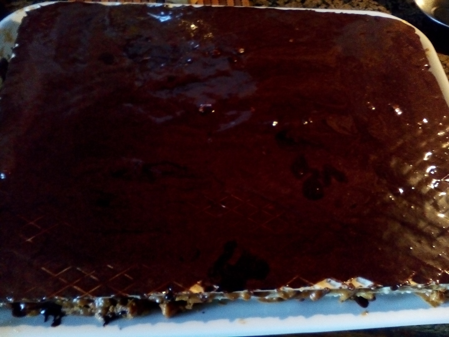 Napolitanele copilariei  (nuca, caramel si glazura de ciocolata)