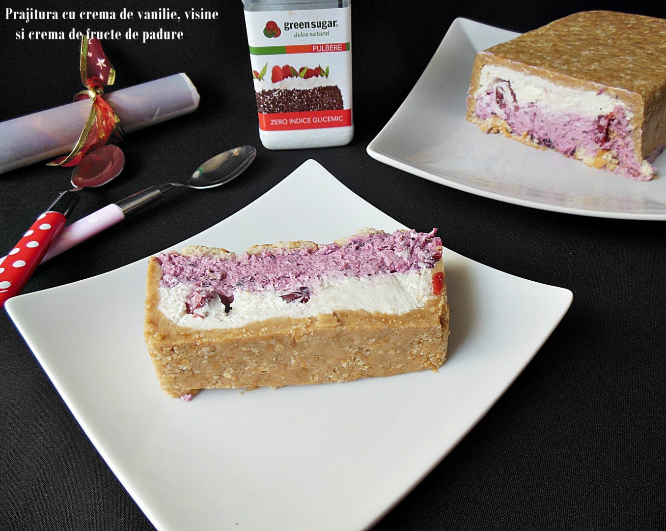 Prajitura cu crema de vanilie, visine si crema de fructe de padure