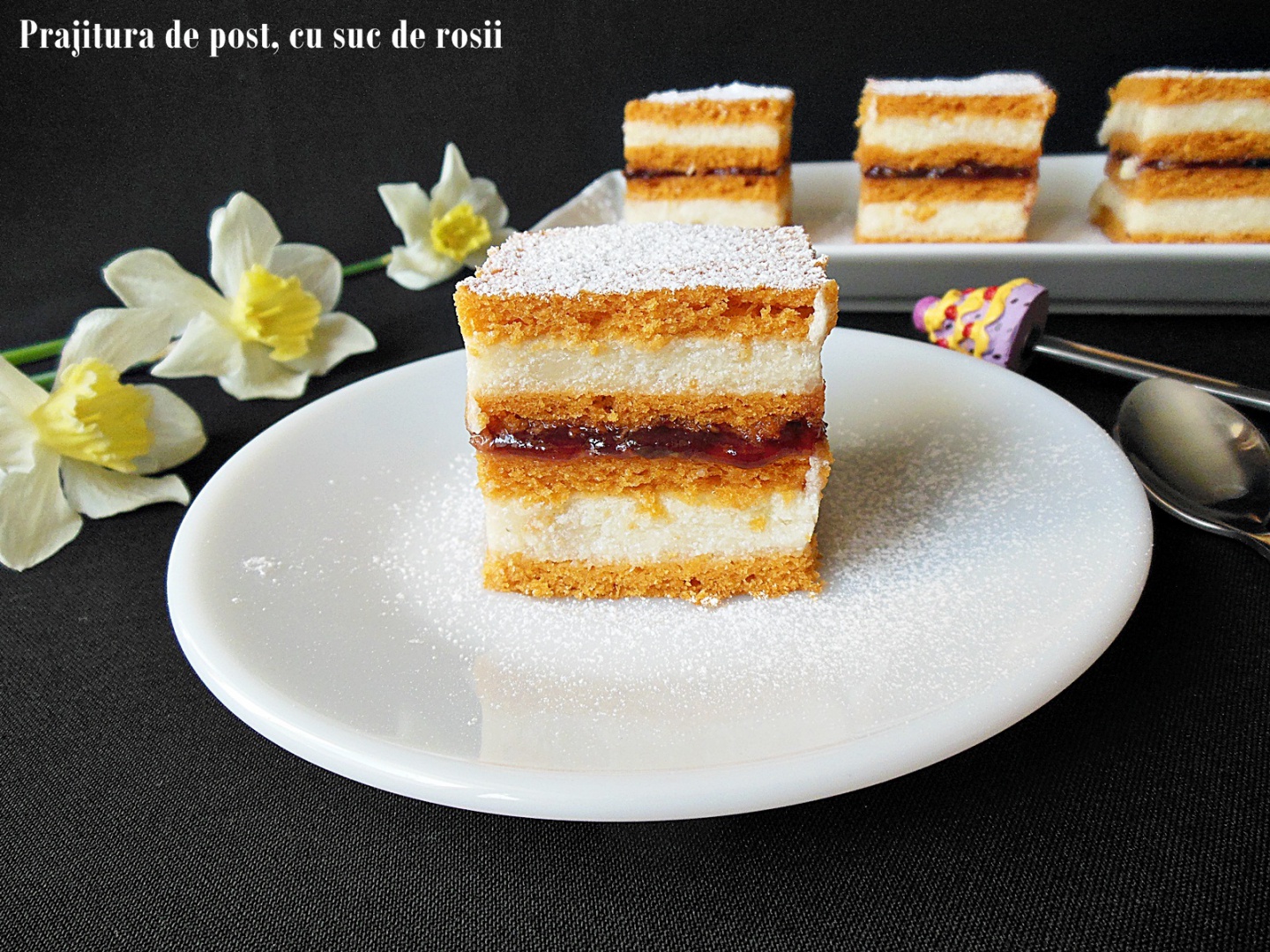 Prajitura de post cu bulion. Reteta simpla, economica si delicioasa