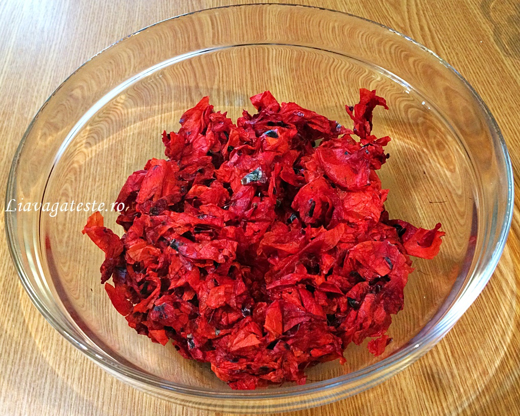 Dulceata naturala din flori de mac