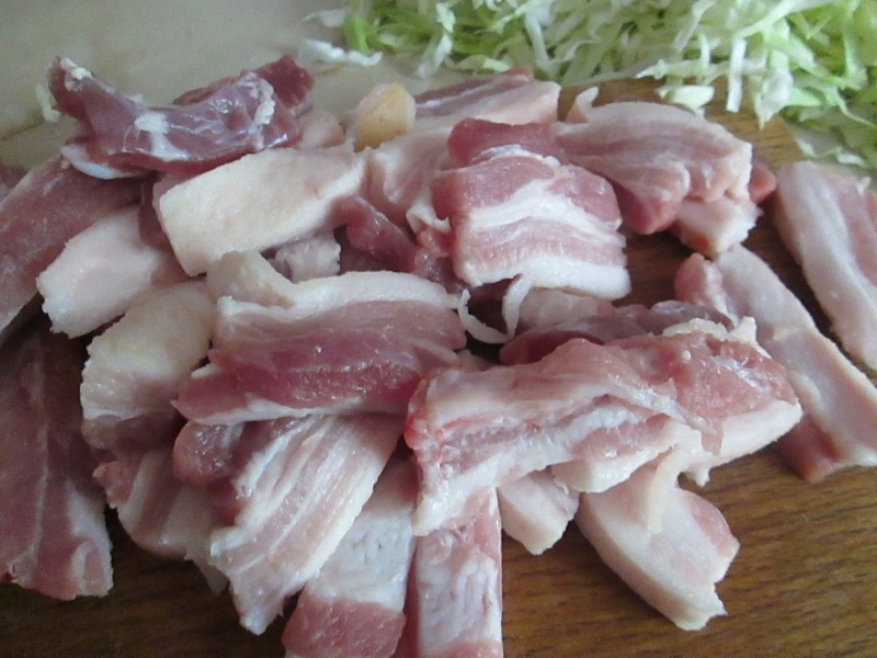 Varza dulce cu piept de porc