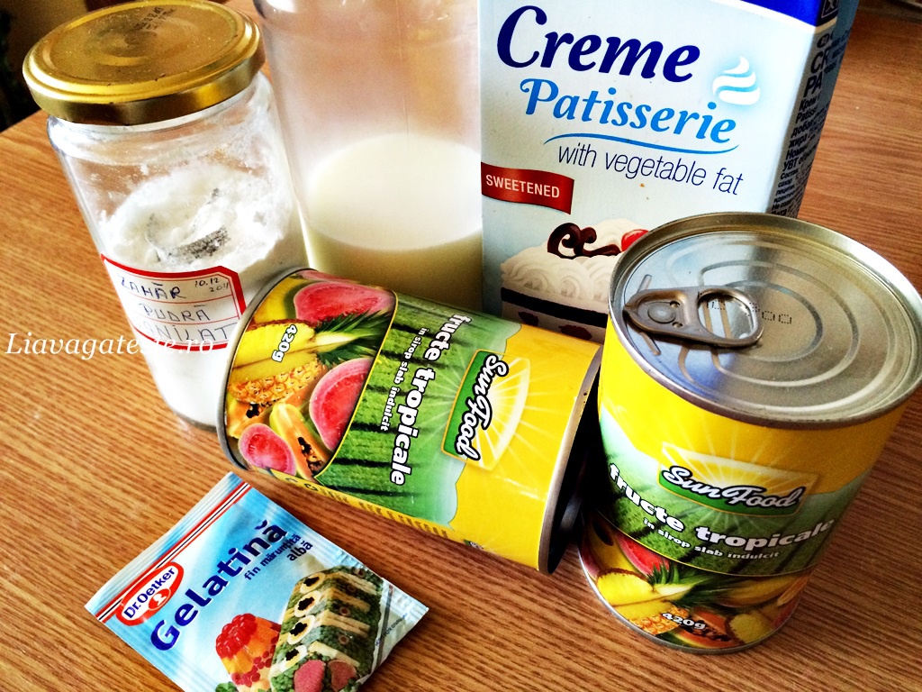 Pana cota cu piure din fructe tropicale